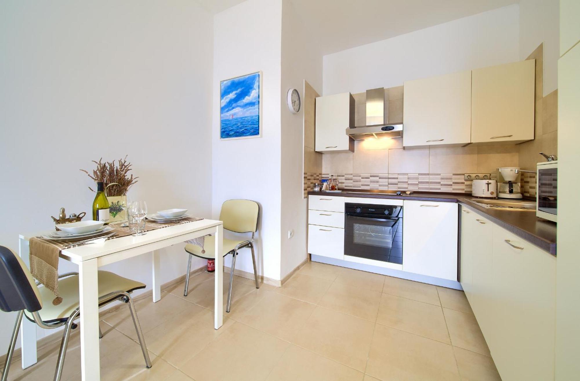 Apartments Six Kraljevica Extérieur photo